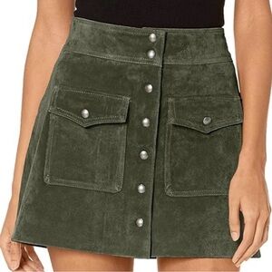 Blank NYC Green 100% suede leather size 26